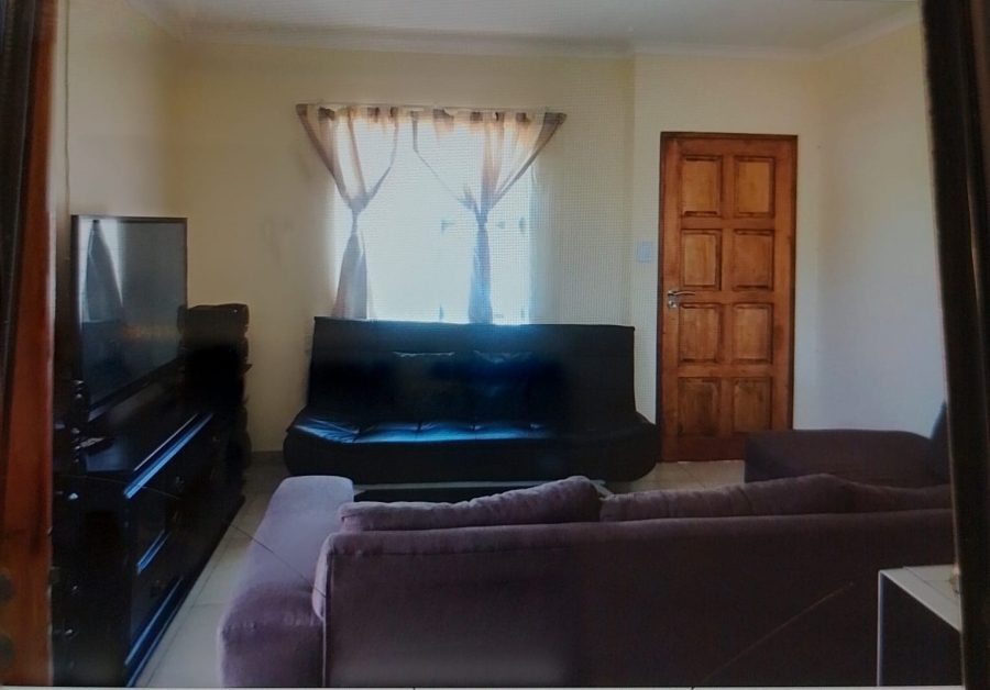 2 Bedroom Property for Sale in Dawn Park Gauteng