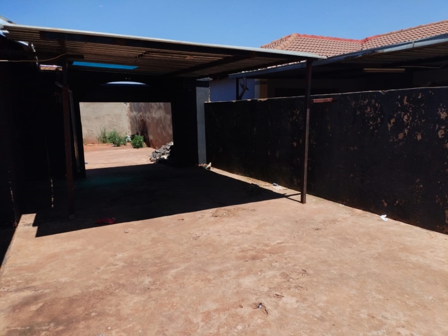 2 Bedroom Property for Sale in Dawn Park Gauteng