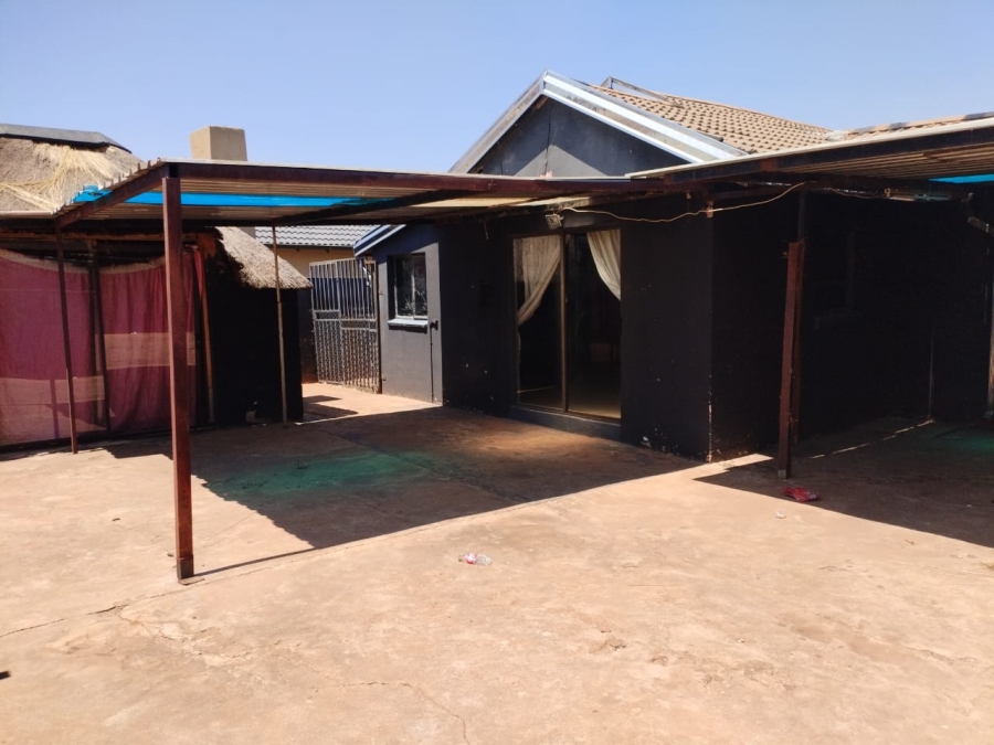 2 Bedroom Property for Sale in Dawn Park Gauteng