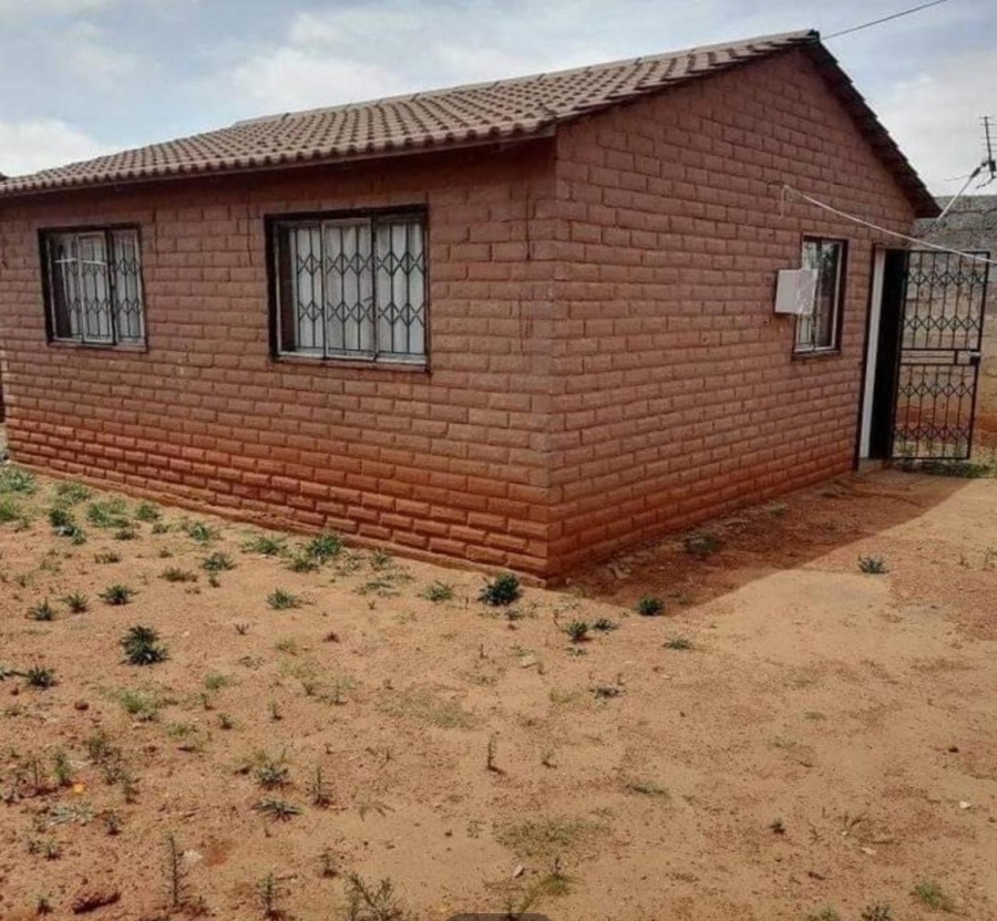 2 Bedroom Property for Sale in Lotus Gardens Gauteng