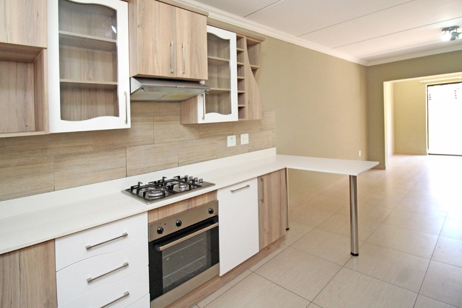 2 Bedroom Property for Sale in Andeon Gauteng