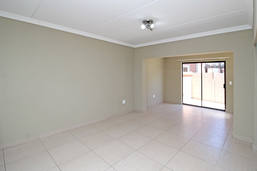 2 Bedroom Property for Sale in Andeon Gauteng