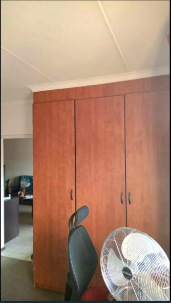 2 Bedroom Property for Sale in Noordwyk Gauteng