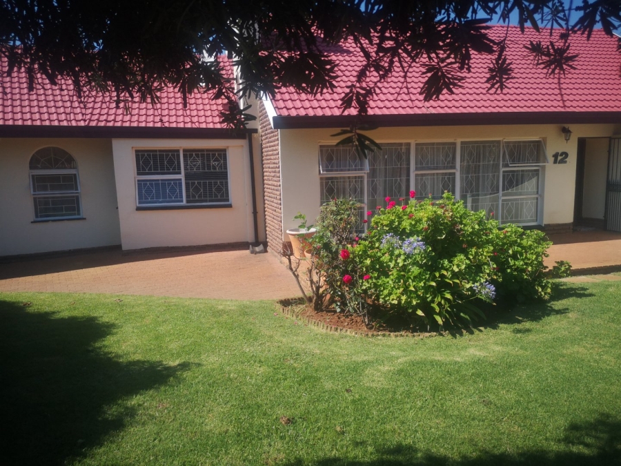 3 Bedroom Property for Sale in Marlands Gauteng