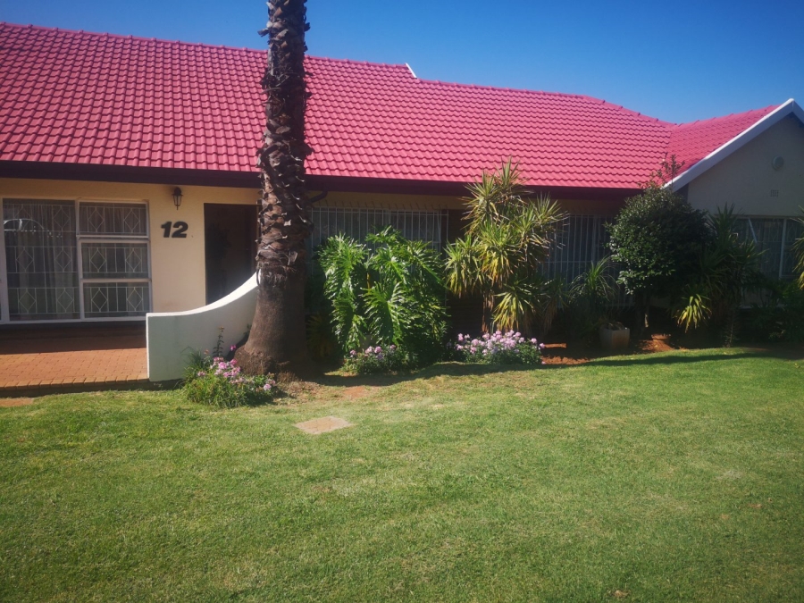 3 Bedroom Property for Sale in Marlands Gauteng