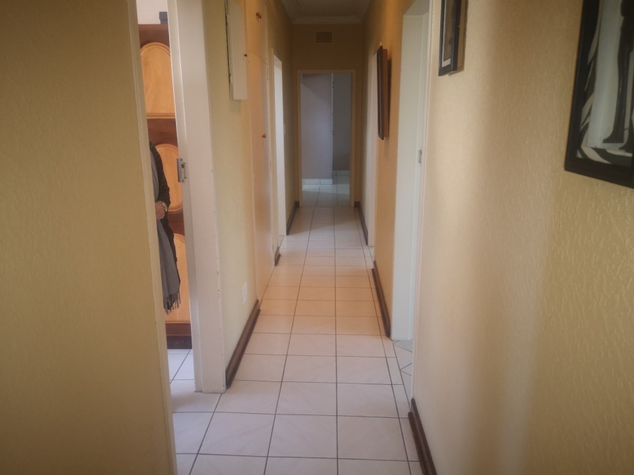 3 Bedroom Property for Sale in Marlands Gauteng