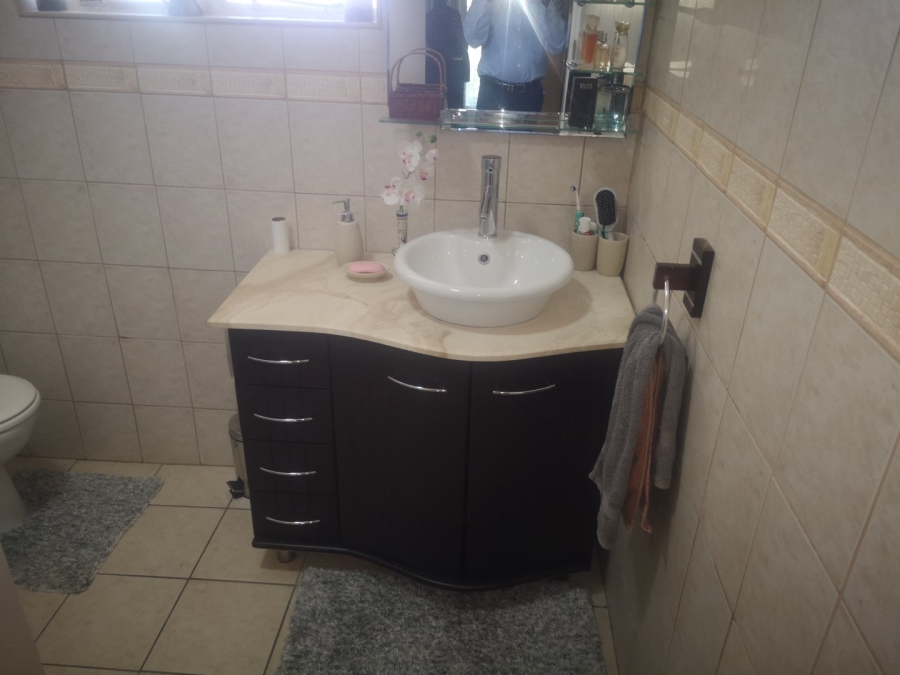 3 Bedroom Property for Sale in Marlands Gauteng