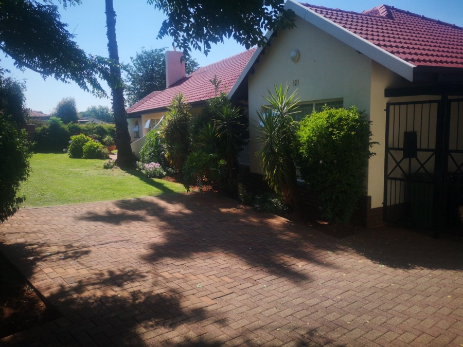 3 Bedroom Property for Sale in Marlands Gauteng