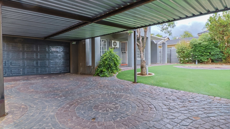 3 Bedroom Property for Sale in Elandspark Gauteng