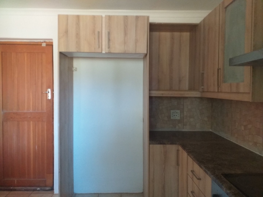 To Let 2 Bedroom Property for Rent in Westdene Gauteng