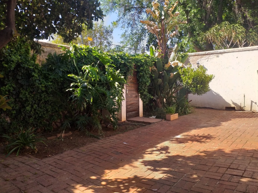 To Let 2 Bedroom Property for Rent in Westdene Gauteng