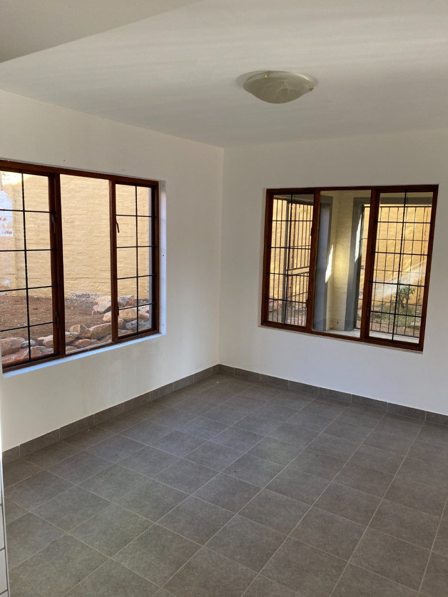 To Let 2 Bedroom Property for Rent in Equestria Gauteng