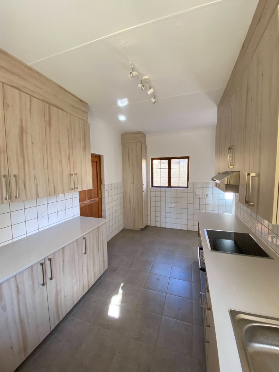 To Let 2 Bedroom Property for Rent in Equestria Gauteng