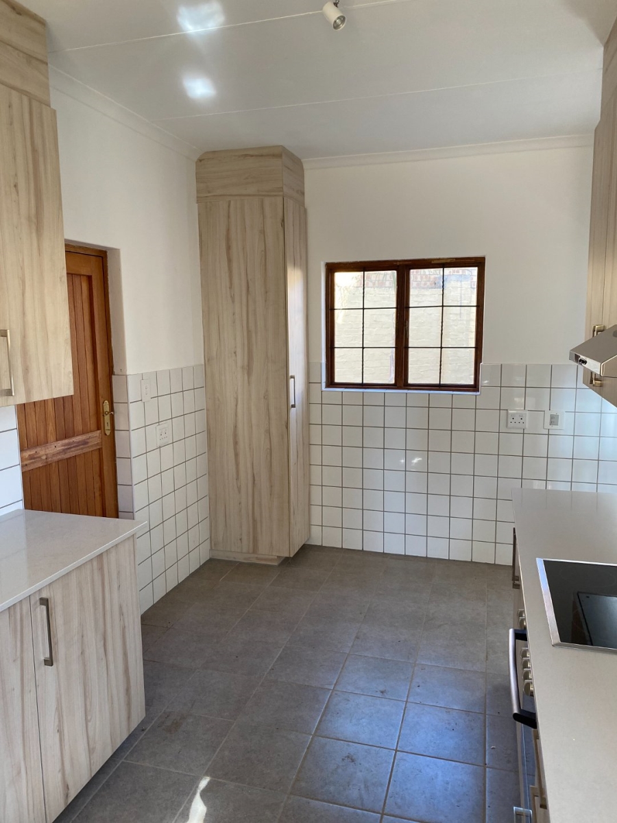 To Let 2 Bedroom Property for Rent in Equestria Gauteng