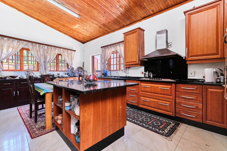 4 Bedroom Property for Sale in Floracliffe Gauteng