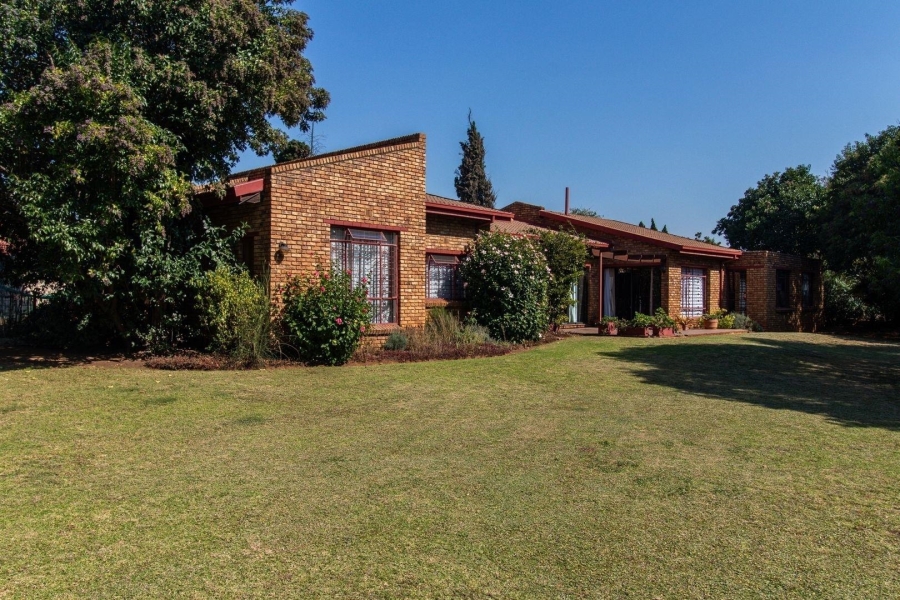 4 Bedroom Property for Sale in Bedfordview Gauteng