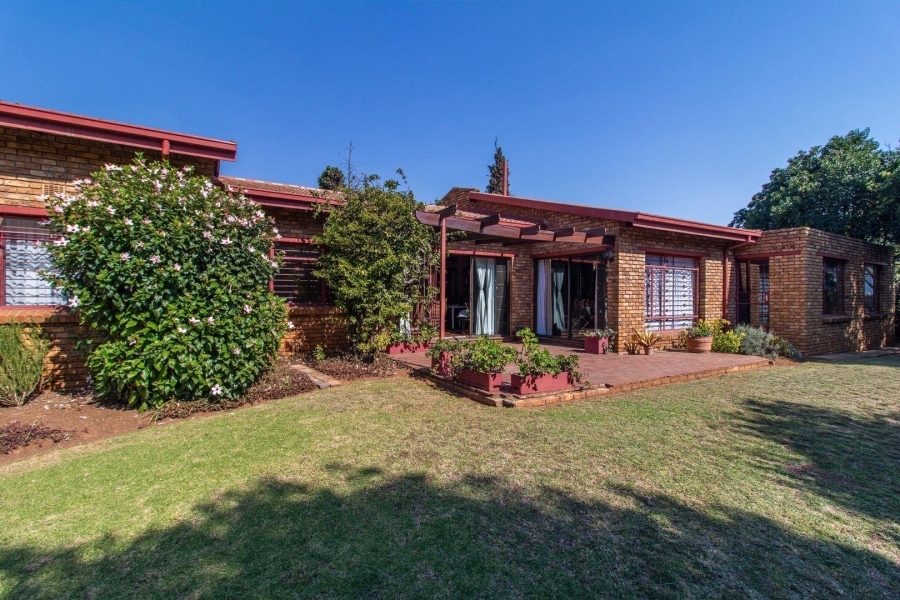 4 Bedroom Property for Sale in Bedfordview Gauteng