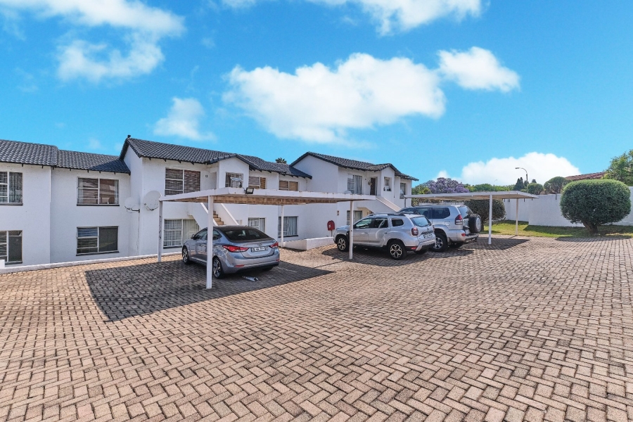 2 Bedroom Property for Sale in Weltevreden Park Gauteng