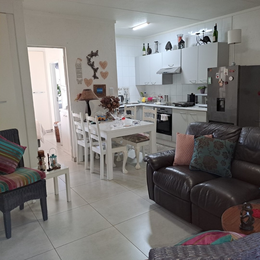 1 Bedroom Property for Sale in Morning Hill Gauteng