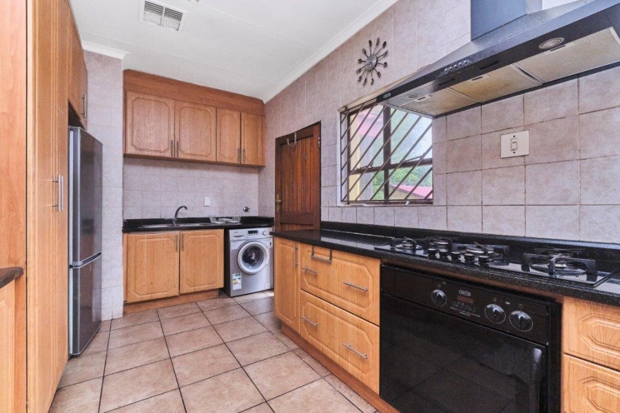 To Let 4 Bedroom Property for Rent in Randpark Ridge Gauteng