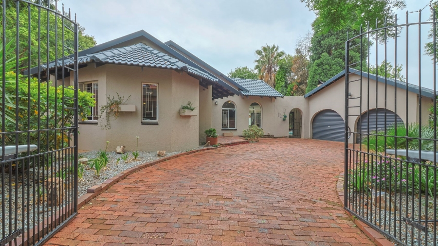 3 Bedroom Property for Sale in Northwold Gauteng