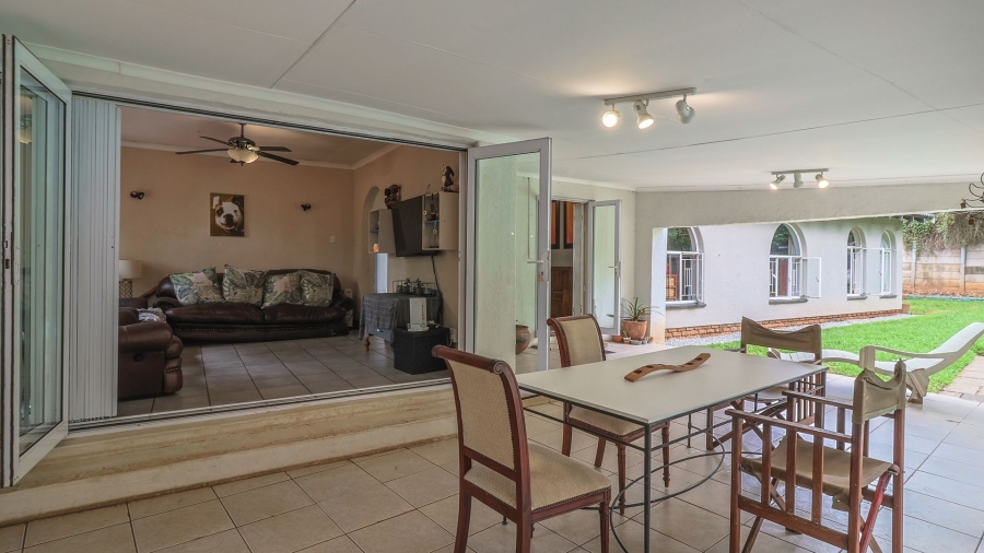 3 Bedroom Property for Sale in Northwold Gauteng