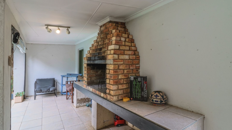 3 Bedroom Property for Sale in Northwold Gauteng