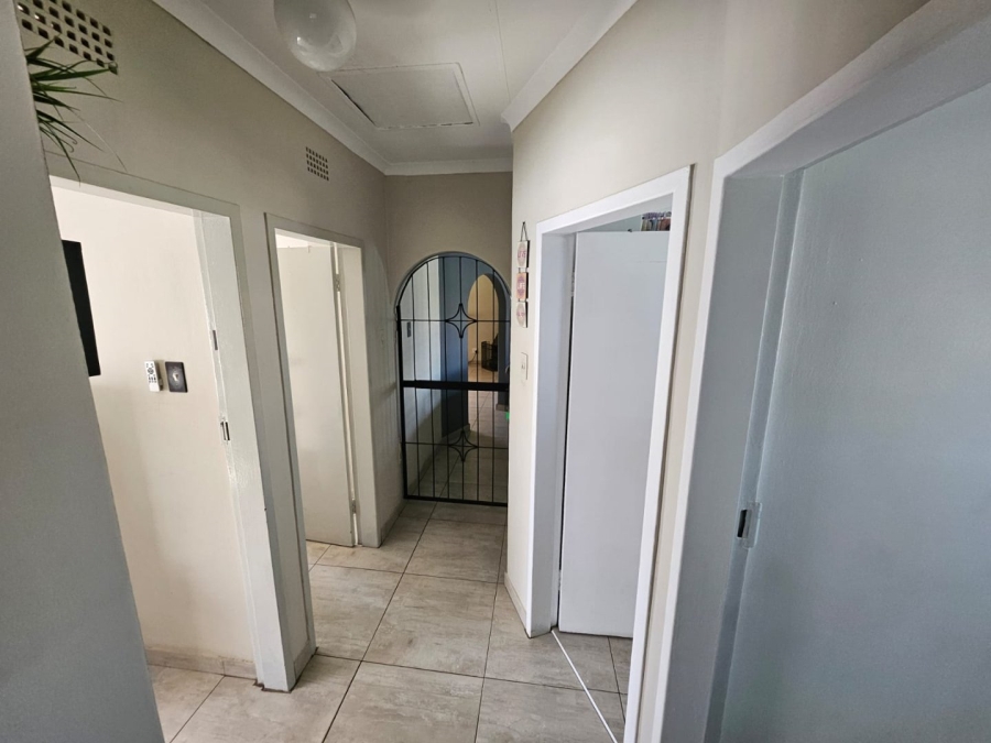 To Let 3 Bedroom Property for Rent in Impala Park Gauteng