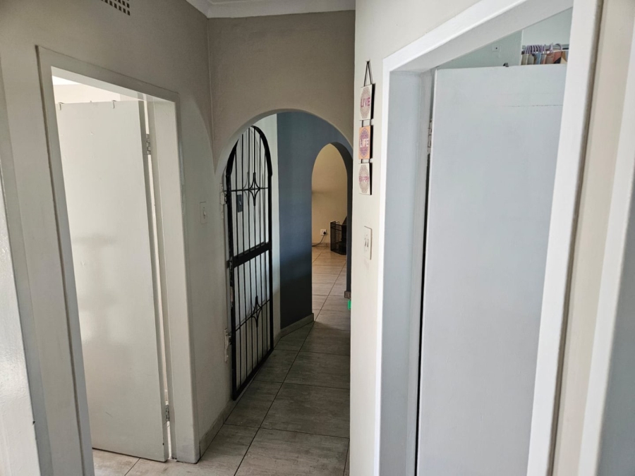 To Let 3 Bedroom Property for Rent in Impala Park Gauteng