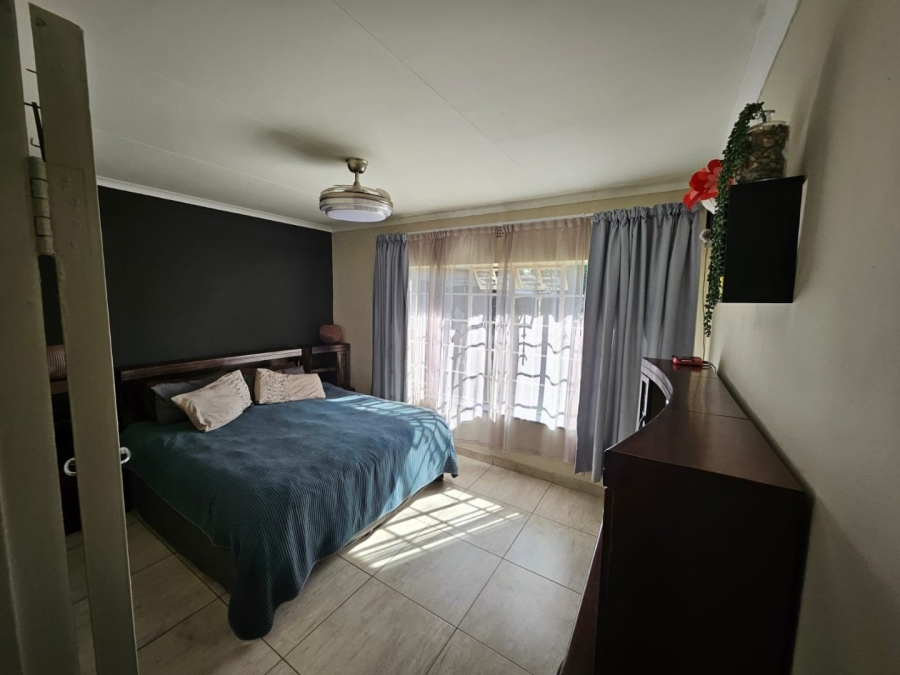 To Let 3 Bedroom Property for Rent in Impala Park Gauteng