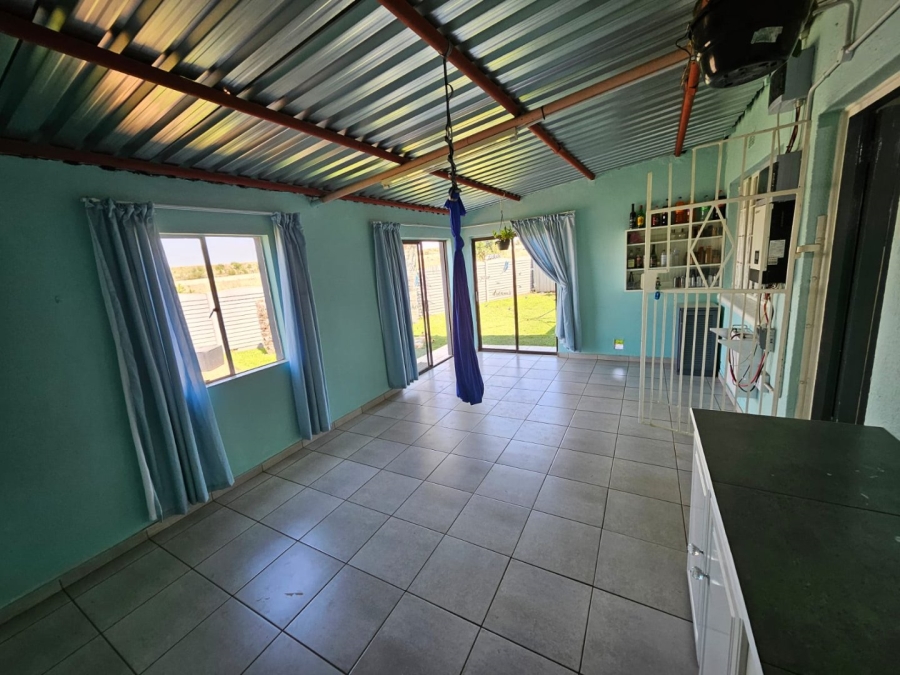 To Let 3 Bedroom Property for Rent in Impala Park Gauteng