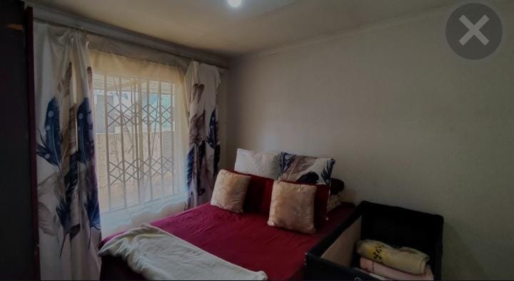 3 Bedroom Property for Sale in Windmill Park Gauteng