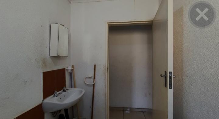 3 Bedroom Property for Sale in Windmill Park Gauteng