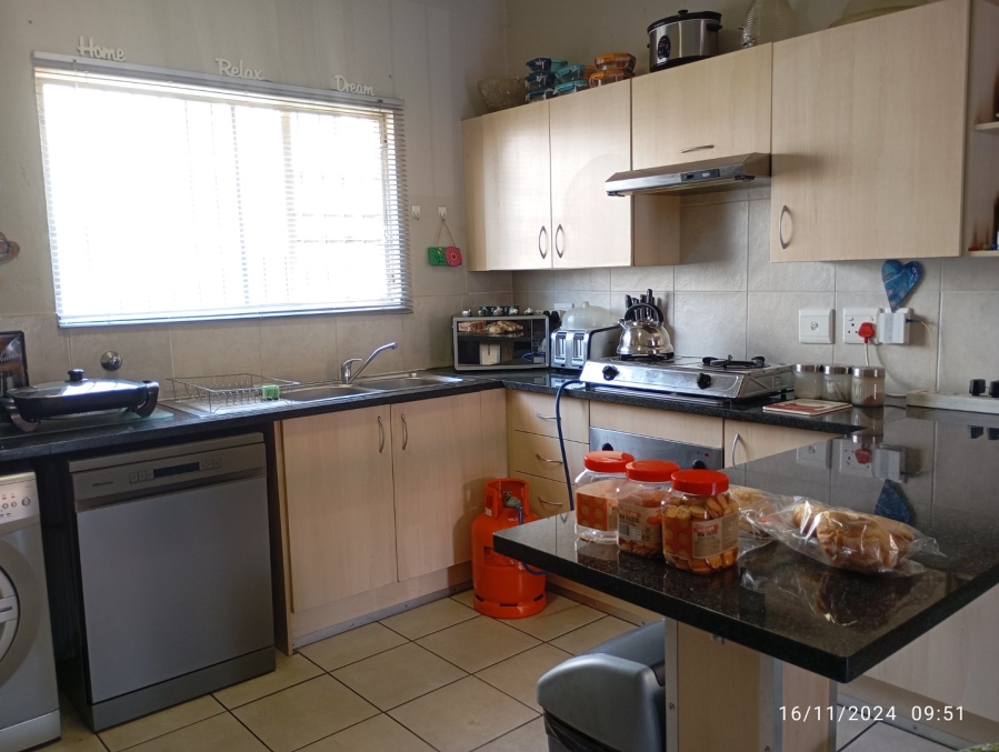 To Let 2 Bedroom Property for Rent in Rynfield Gauteng