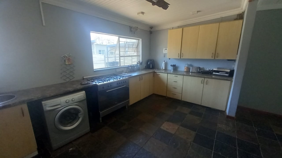 5 Bedroom Property for Sale in Krugersdorp North Gauteng