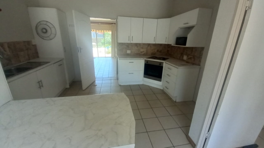 5 Bedroom Property for Sale in Krugersdorp North Gauteng