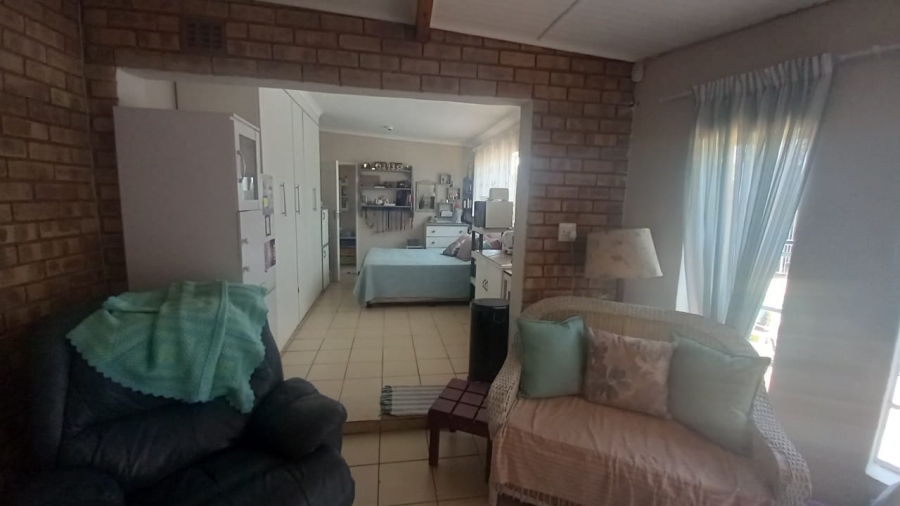 5 Bedroom Property for Sale in Krugersdorp North Gauteng