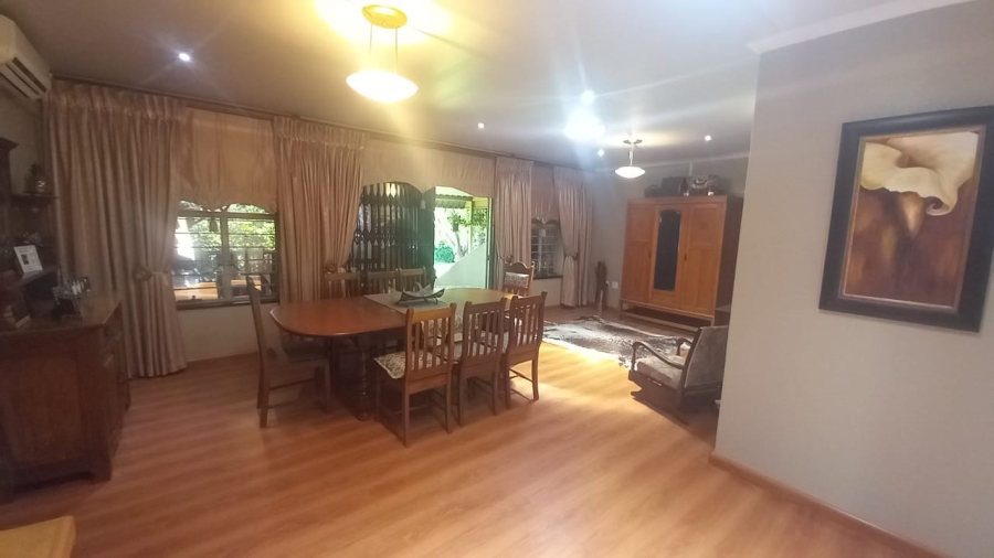 4 Bedroom Property for Sale in Rant En Dal Gauteng