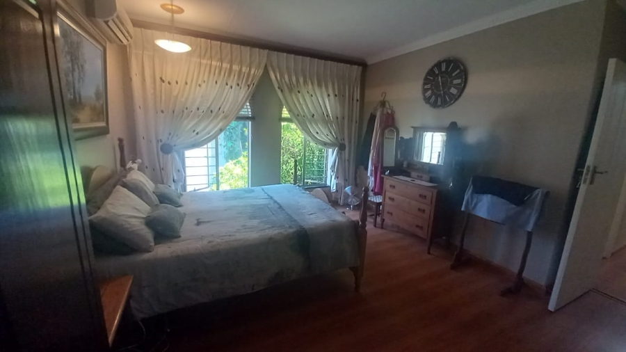 4 Bedroom Property for Sale in Rant En Dal Gauteng