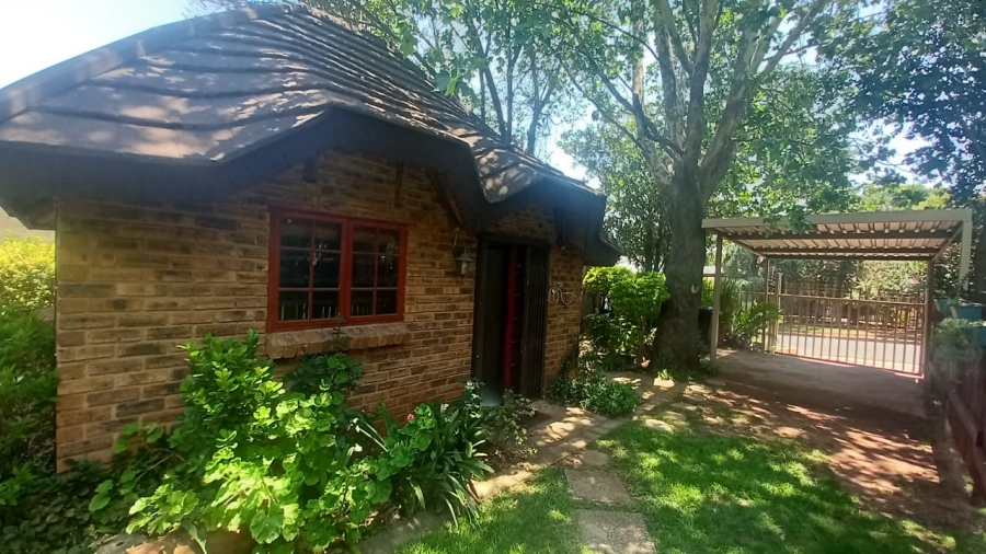 4 Bedroom Property for Sale in Rant En Dal Gauteng