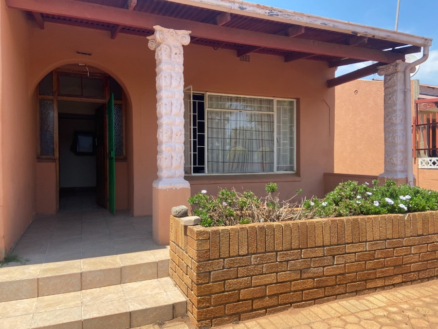 7 Bedroom Property for Sale in Krugersdorp West Gauteng