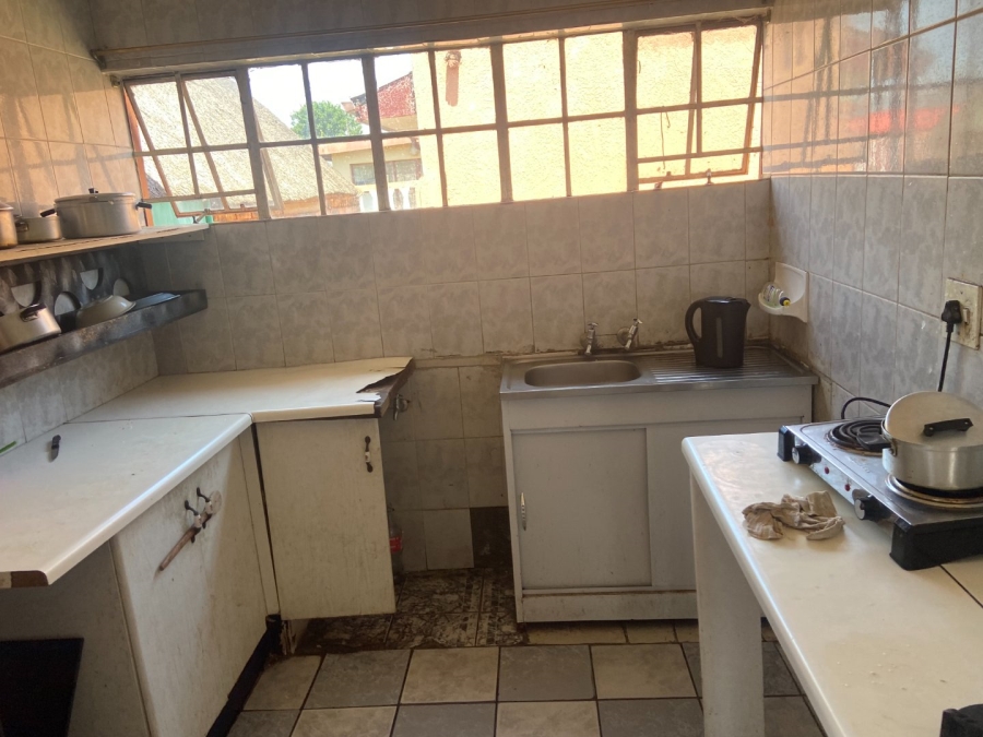 7 Bedroom Property for Sale in Krugersdorp West Gauteng