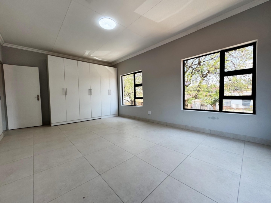 To Let 2 Bedroom Property for Rent in Laudium Ext 3 Gauteng