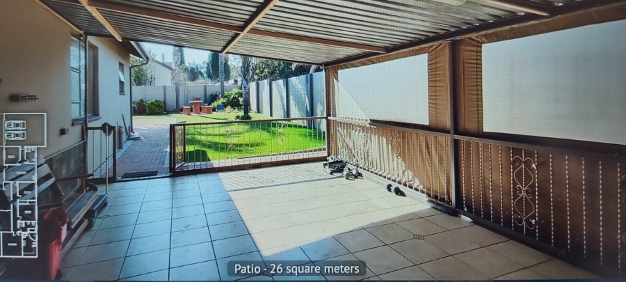 4 Bedroom Property for Sale in Van Riebeeck Park Gauteng