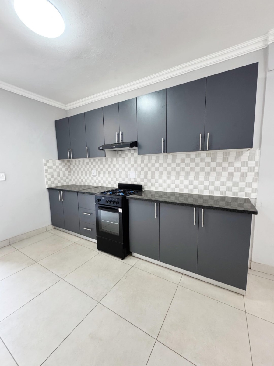 To Let 2 Bedroom Property for Rent in Laudium Ext 3 Gauteng