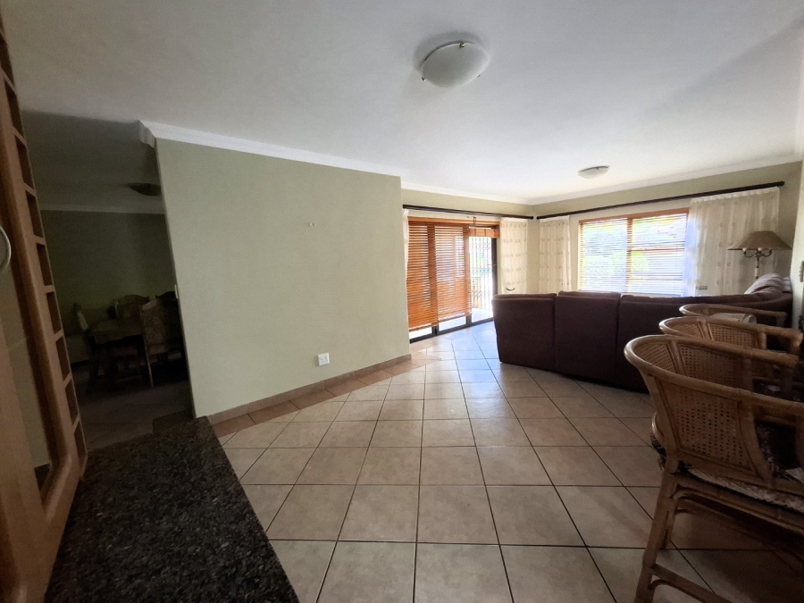 To Let 4 Bedroom Property for Rent in The Wilds Gauteng