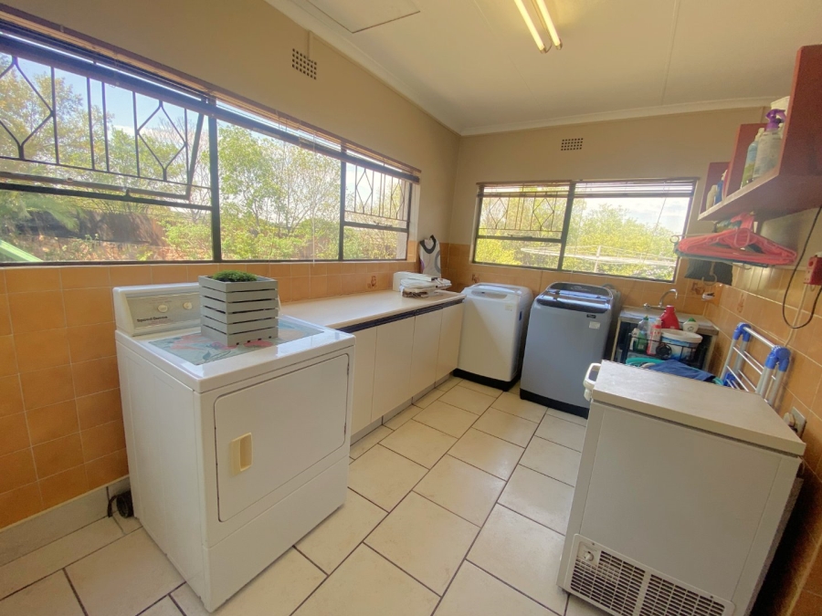 3 Bedroom Property for Sale in Breaunanda Gauteng