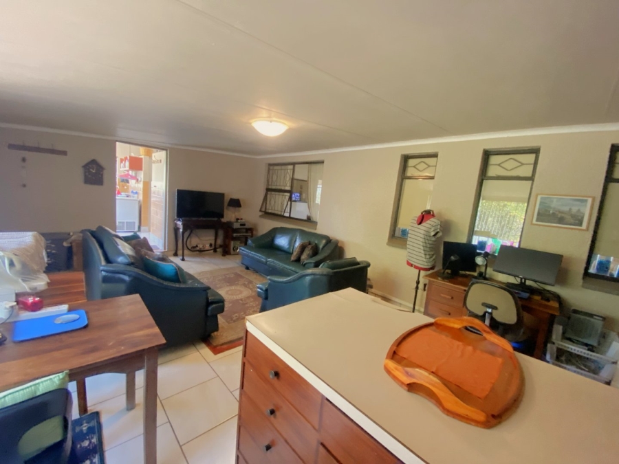 3 Bedroom Property for Sale in Breaunanda Gauteng