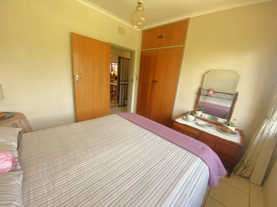 3 Bedroom Property for Sale in Breaunanda Gauteng