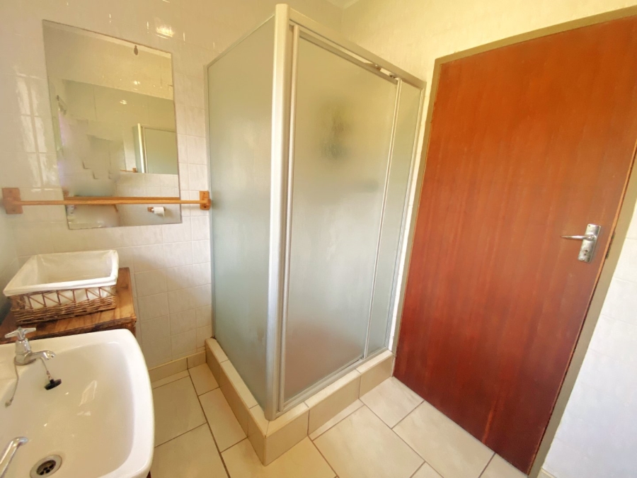 3 Bedroom Property for Sale in Breaunanda Gauteng